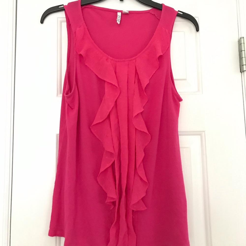 Elle sleeveless pink blouse